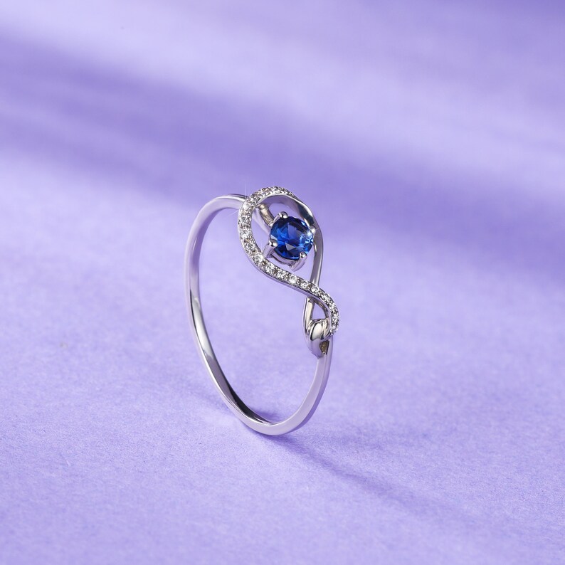 Valentine/'s Day Gifts Sapphire Engagement Ring for Women Black Friday Dainty Sapphire Promise Ring personalize in Rose Gold or White gold