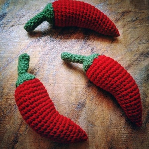 Chili Pepper Crochet Pattern | Amigurumi Digital PDF Food Crochet Pattern | Toy Food Pattern | Kitchen Decor | Wall Art Hang | Gift Ideas
