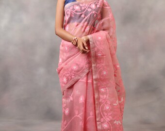 Traditional Bengal jamdani Saree/Tantuj Muslin/Reshom Jamdani With Blouse Piece;Free falls and piko DHL Shipping Service