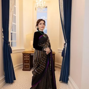 Khadi Handloom Banarasi saree; Pure katan silk with gold and silver zari weaving. Free Falls and pikko, Free shipping