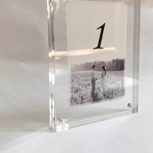 Aangepaste tafelnummer fotostof/nummer bruiloftstafel/nummer receptietafel/bord foto stof/tafelnummer verlovingsfoto