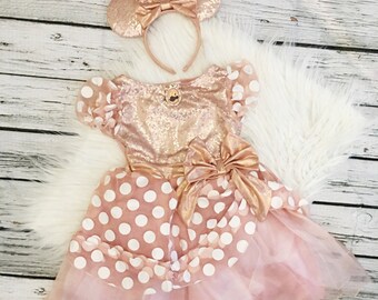 white and rose gold outfit