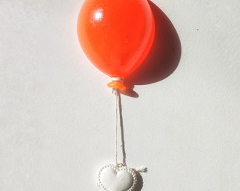 Pop Art wall, orange fluo resin balloon Sculpture, 3D decoration, Art for home, Hanging on wall with balloon, pop art sculpture, funky art