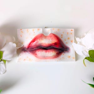 Ceramic Lips Wall Art 3D Handmade Sculpture Painted Pastels Mini Wall Accent Unique Gallery Decor Wall Decoration, OOAK sculpture