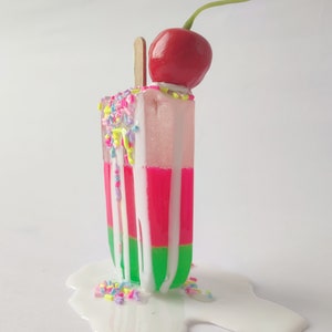 Neon Pop Art, popsicle sculpture, desk pop art, home decorations, resin popsicle statue, melted ice cream popart, Ring rests, Holder  rings