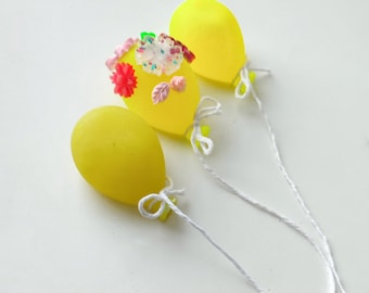 THREE Balloons, yellow Fluorescent Resin Balloon Sculpture, 3D decoration, fun wall art, Hanging wall art with balloons, pop art sculpture