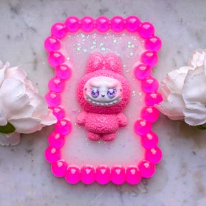 Decorative Lafufu design, pop art toy Lafufu wall sculpture in resin, kawaii pop art figure wall decor, Lafufu pop art toy, trendy
