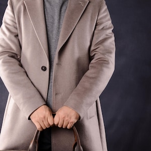 Housse personnalisée pour vêtements en cuir pleine fleur : housse pour costume de voyage d&#39;affaires