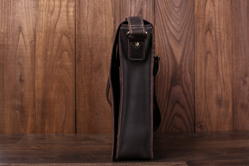 Personalized Full Grain Leather Messenger Bag For Men Vintage Leather Flapover Satchel Bag Fit 10 Laptop Crossbody Bag Christmas Gfits