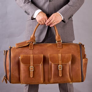 Wandelbarer Kleidersack mit Schuhen Personalisierter Lederkleiderbeutel Herrenkleiderbeutel für Reisen Leder-Duffel-Beutel, Compartmen-Handtasche