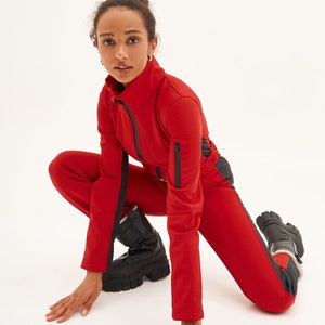 Woman ski jumpsuit red with black stripes Bright ski suit one piece slim fit jumpsuit 80s Ski Wear Skinny pants ski suit Slim pants onesie