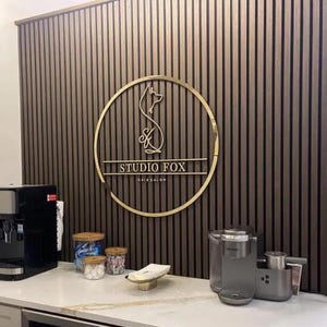 Il tuo cartello aziendale in metallo con logo 3D, cartello personalizzato tagliato al laser, cartello montato a parete, il tuo logo nel cartello, segnaletica personalizzata, cartello per reception aziendale