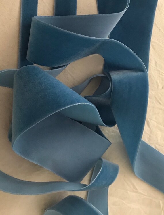 Williamsberg Blue Velvet Ribbon By The Yard