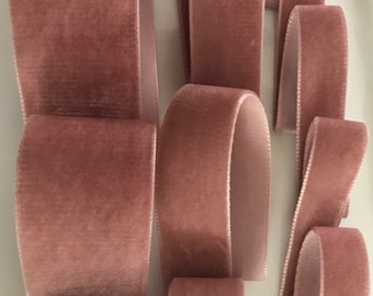 Colonial Rose Velvet Ribbon in different widths