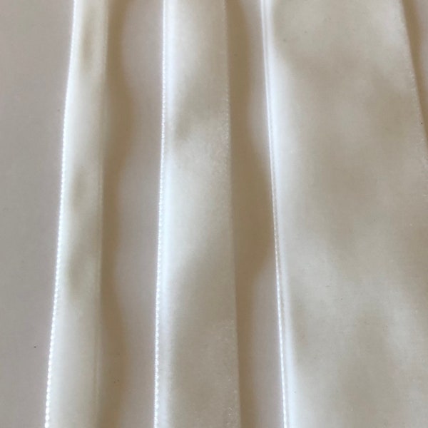 Ecru (off white) velvet ribbon by Beresfords in 5 different widths