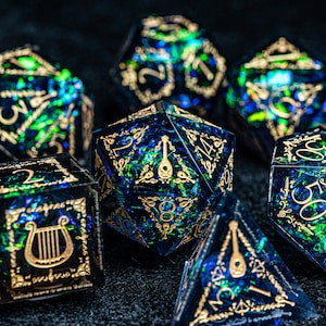 Dnd dice set Handmade Resin Sharp Edge Dice Polyhedral Dice Set  Set Dark Glitter Bard Style  -  Dungeons and Dragons