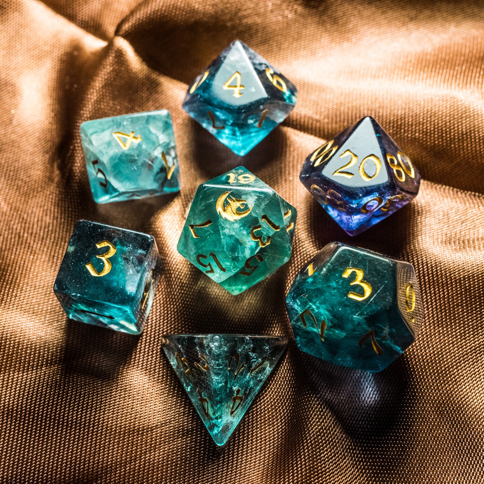 Dungeons & Dragons 5 Set Colorful Polyhedral Dices for Dungeons