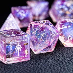 Dnd dice set Handmade Resin Sharp Edge Dice Polyhedral Dice Set  Set Fariy Cleric Style  -  Dungeons and Dragons