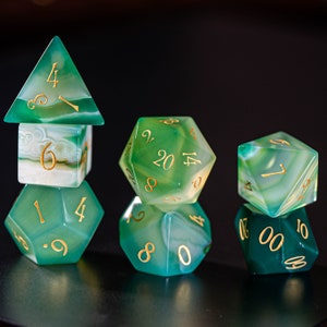 Dnd dice set  Green Agate  Set  - Engraved/Carving for Dungeons and Dragons, RPG Game  MTG Game