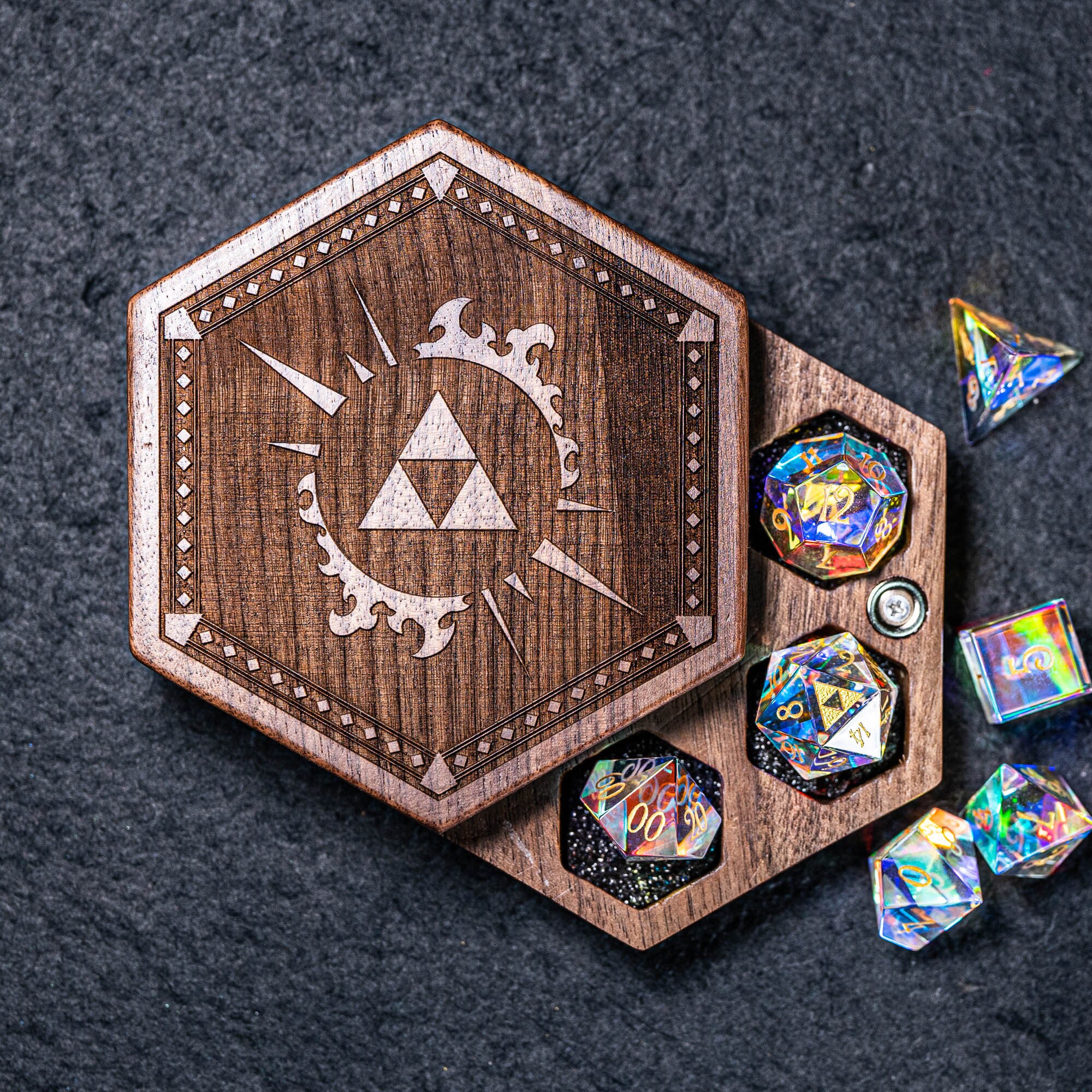 Engraved Walnut D&D Gaming Dice Box DnD Dice Set Box Gift Box Etsy