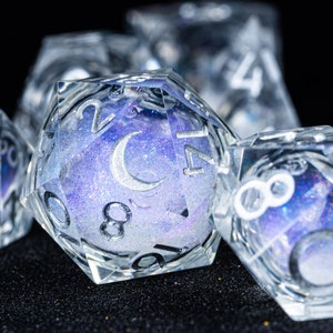 Dnd dice set  Handmade Resin Sharp Edge Dice Polyhedral Dice Set  Set  -  Dungeons and Dragons  Starry Liquid Heart Ice Cube Moon