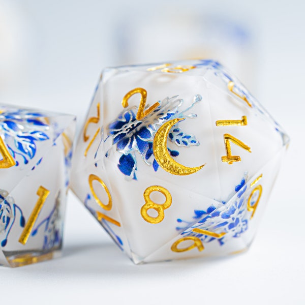 Dnd dice set - Handmade Resin Sharp Edge Dice Polyhedral Dice Set  Set  -  Dungeons and Dragons  Inner-dice Porcelain