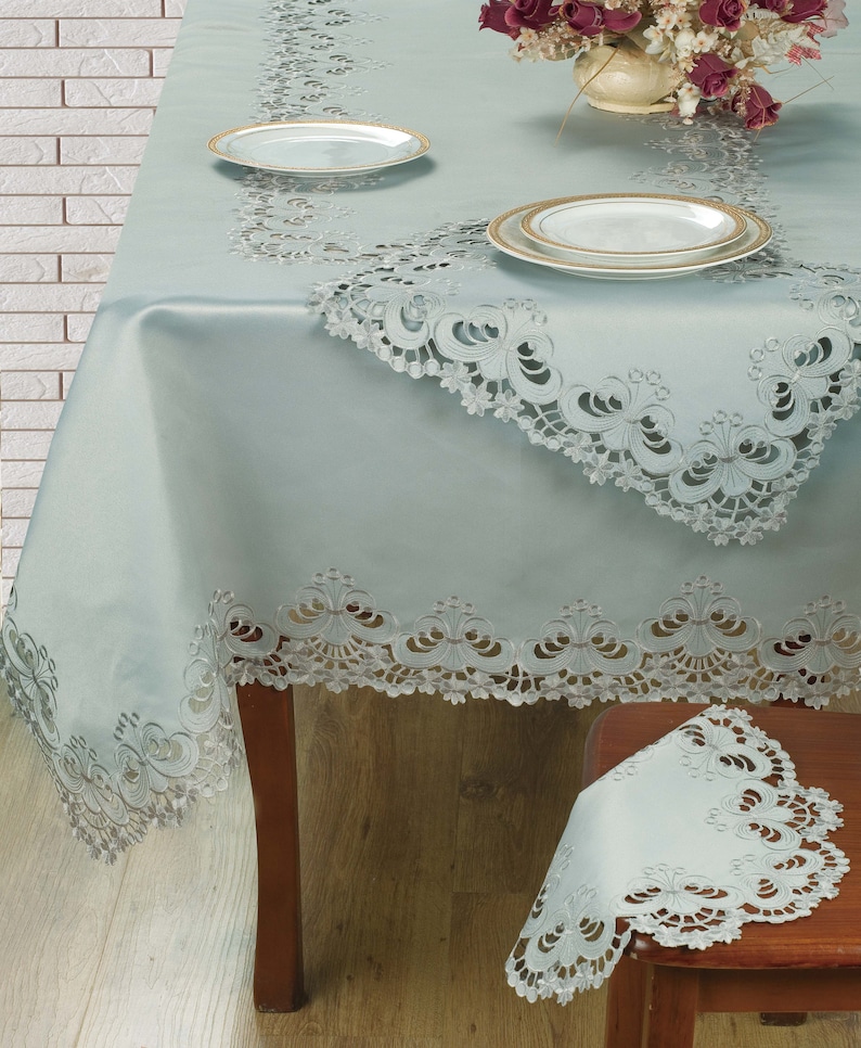 Chemin de table en dentelle blanche, napperons brodés, ensemble de sets de table, nappe, écharpe de cheminée, linge de maison, pièce maîtresse de mariage, décoration d'intérieur image 4