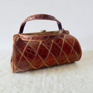 Bolso/bolso pequeño con asa superior de piel de serpiente circular vintage