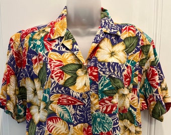 90s Lizsport Hawaiin shirt, ladies tropical shirt, cotton gauze blouse, floral vacation shirt, boho shirt, vintage Hawaiin shirt, S