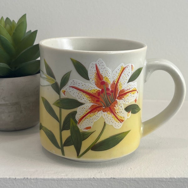Vintage floral stoneware mug, boho mug, speckled stoneware mug, yellow orange green floral mug, tropical floral mug, 8oz Asian floral mug
