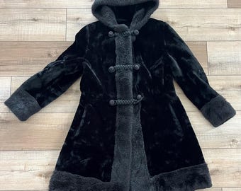 70s Black Faux Fur Hooded Coat, Aleutian Style Toggle Closure, Boho Vintage Size Small