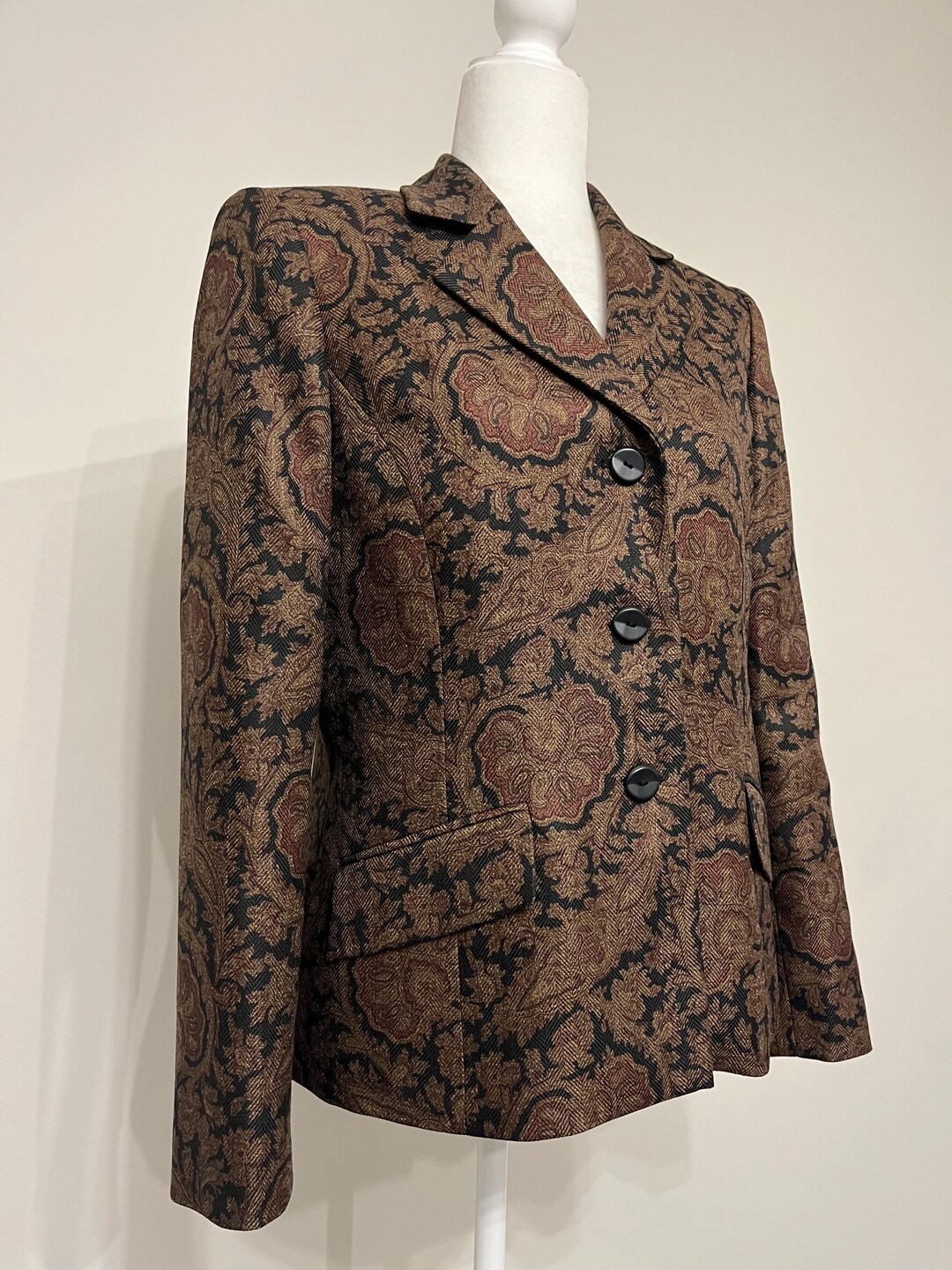 4 Fancy Paisley Blazer