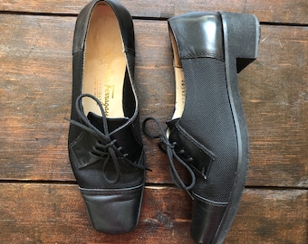 Vintage Salvatore Ferragamo black Oxford shoes, women’s tie front shoes, leather & mesh oxfords, black loafers, rubber soles, size 5