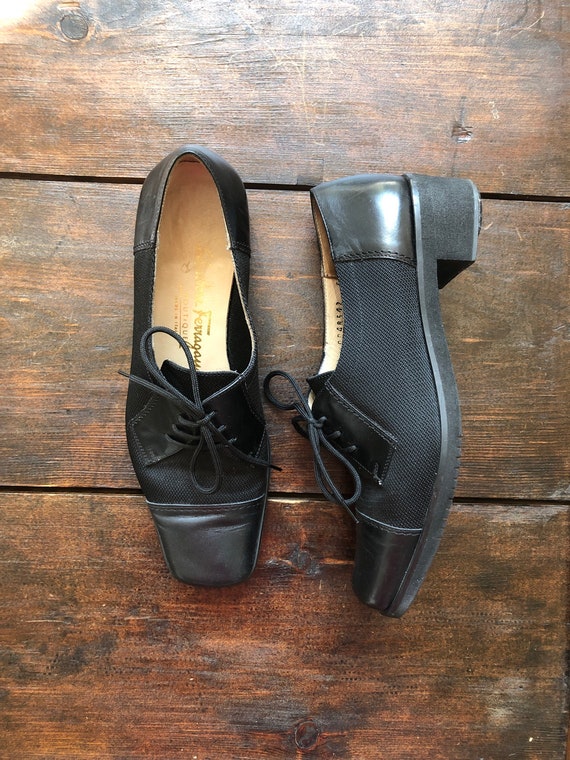 Vintage Salvatore Ferragamo black Oxford shoes, wo