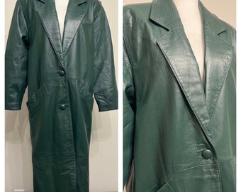 80s 90s green leather coat, G III vintage long leather coat, 80s forest green leather jacket, leather overcoat, shoulder padded coat, size S