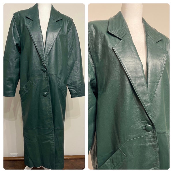 80s 90s green leather coat, G III vintage long leather coat, 80s forest green leather jacket, leather overcoat, shoulder padded coat, size S