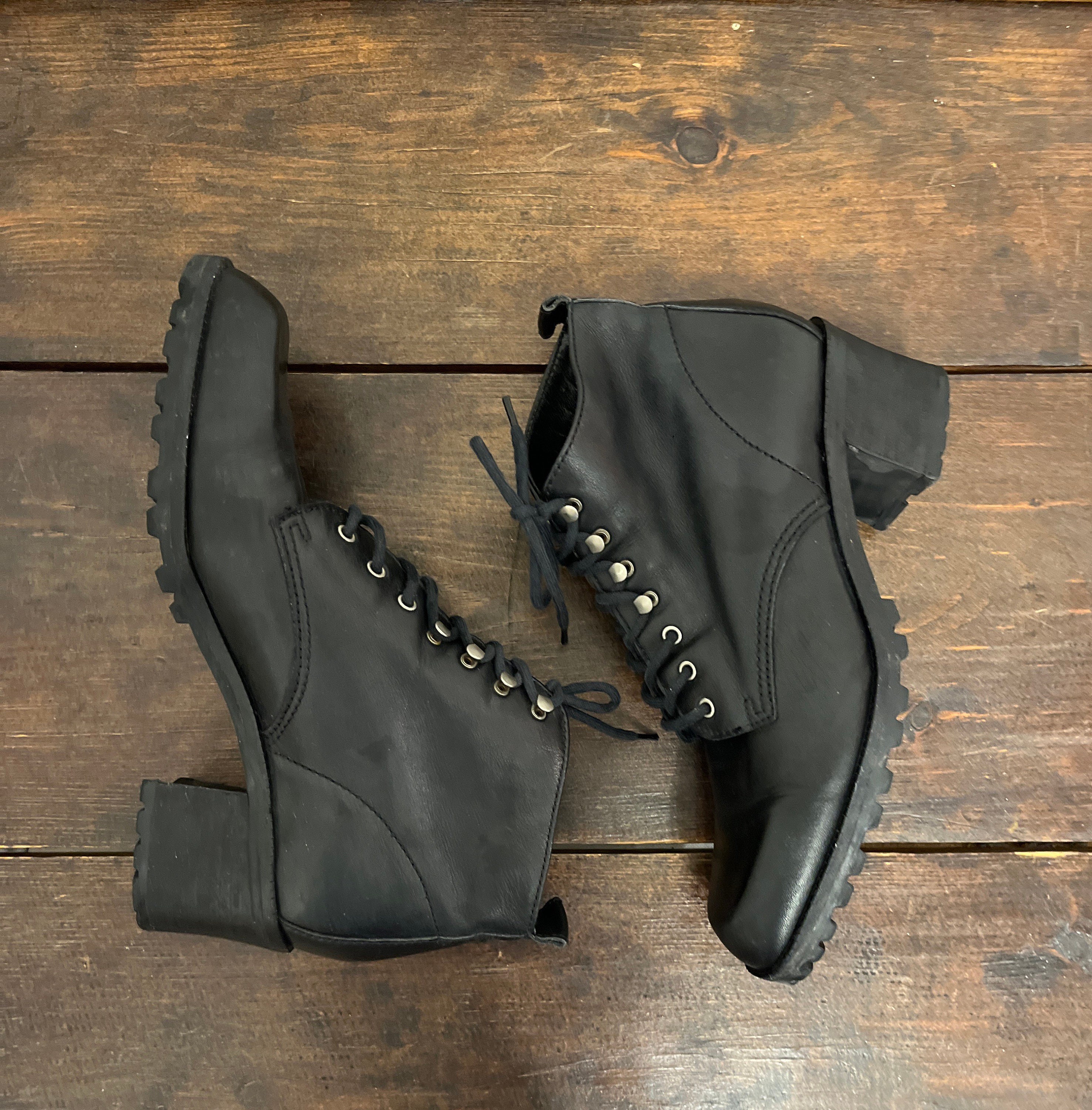 Betts combat boots online