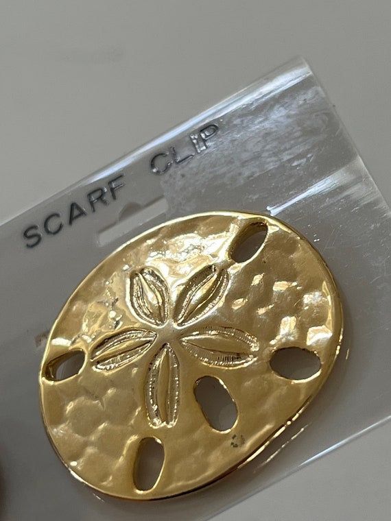 Vintage scarf clip, sand dollar scarf clip, gold … - image 9