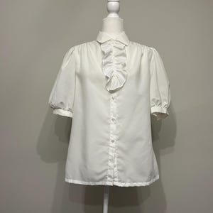 70s white ruffle blouse, Sears Fashion Place white blouse, polyester tuxedo blouse, short sleeve blouse, vintage white summer blouse, sz 16