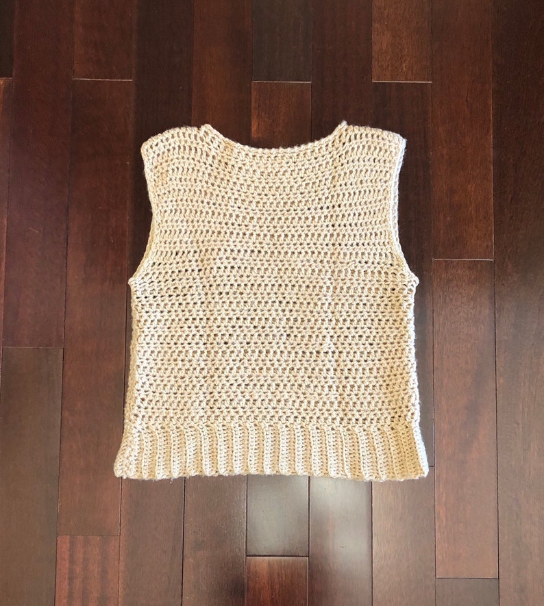 M 70s 80s tan crochet sweater vest bohemian sweater vest pullover sweater vest boat neck sweater vest 70s ladies vest
