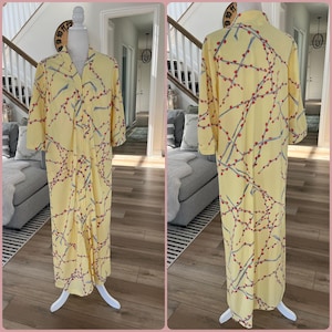 Bata Take Along de Sears, años 70, de nailon amarillo, con estampado floral, estilo bohemio, marca ILGWU, ropa de estar vintage, vestido de patio, talla 16