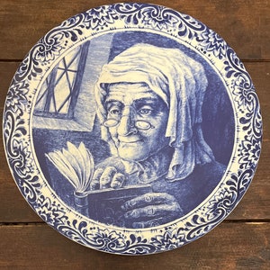 Delft Fisherman’s wife plate, Boch Freres La Louviere Belgium plate, 11” blue coastal plate, lady reading by window, fisherman core decor