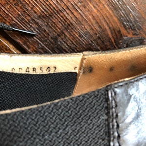 chaussures richelieu noires Salvatore Ferragamo vintage, chaussures à nouer sur le devant pour femmes, richelieus en cuir et résille, mocassins noirs, semelles en caoutchouc, pointure 5 image 7