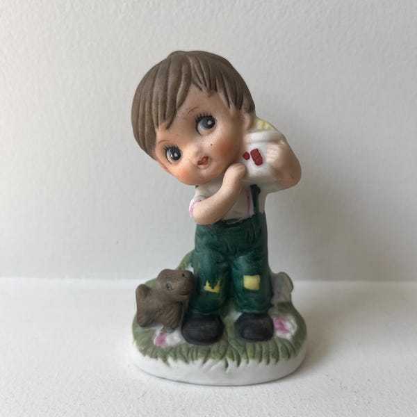 70s 80s little boy statue, boy w dog figurine, 70s Knick knack, collectible figurine, cottage core decor, 3.75” boy statue, Kitschy