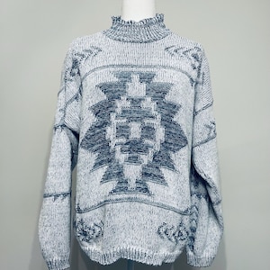 80s Nuovo Industriale sweater, mockneck sweater, abstract sweater, pale blue gray sweater, 80s Southwestern sweater, Aztec sweater, size M