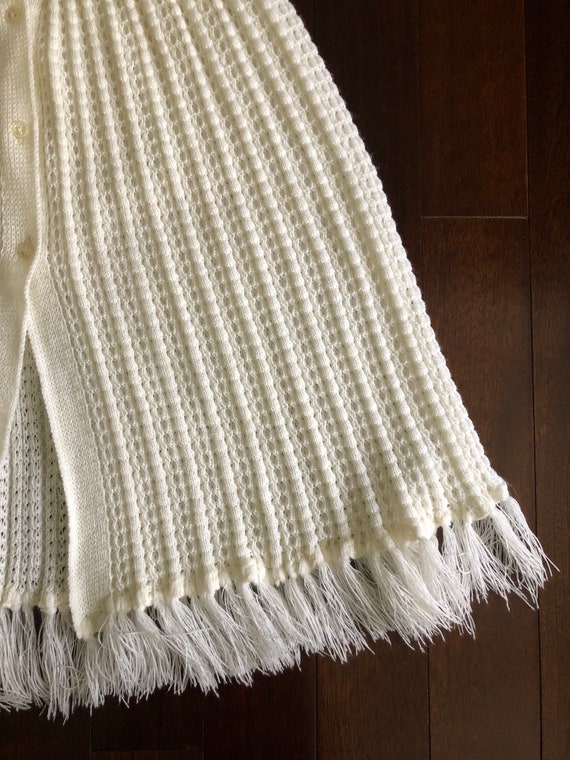 70s cream fringed poncho, acrylic knit poncho, bo… - image 3