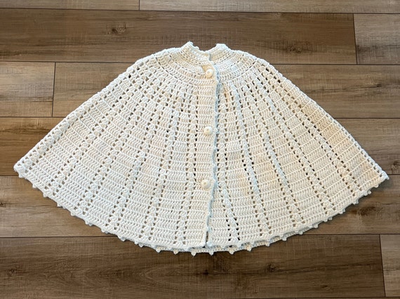 60s 70s cream hand-crochet cape, cream cape, ivor… - image 10