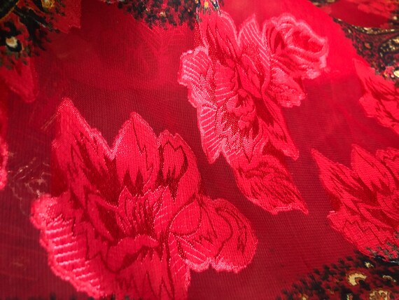 NOS vintage Liz Claiborne shawl scarf, red & blac… - image 5