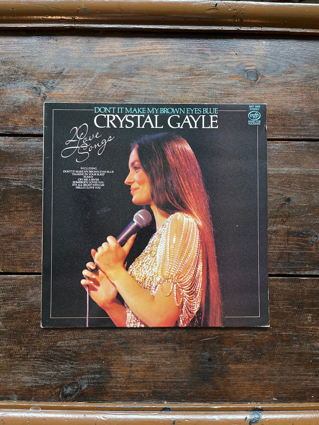 Crystal Gayle 20 Love Songs Album Dont It Make My Brown Eyes Etsy
