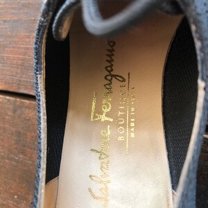 chaussures richelieu noires Salvatore Ferragamo vintage, chaussures à nouer sur le devant pour femmes, richelieus en cuir et résille, mocassins noirs, semelles en caoutchouc, pointure 5 image 6